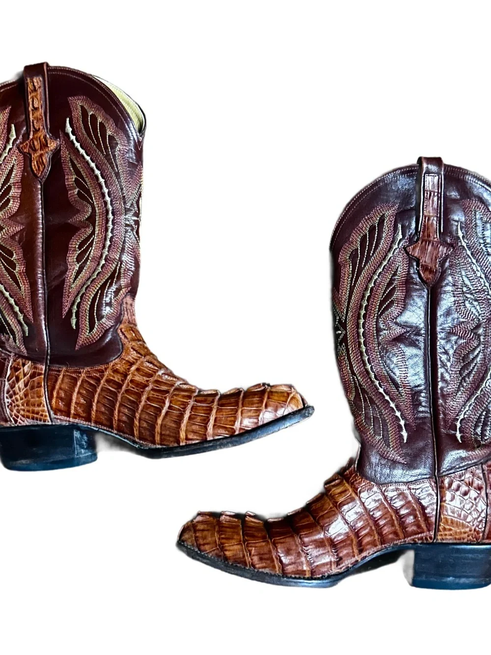 Ferrini ~ Vintage ~ Men’s 9 1/2 ~ Brown & Beige ~ Caiman Crocodile Leather Boots